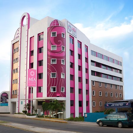 Luna Azul Villahermosa By Mia Group Eksteriør bilde